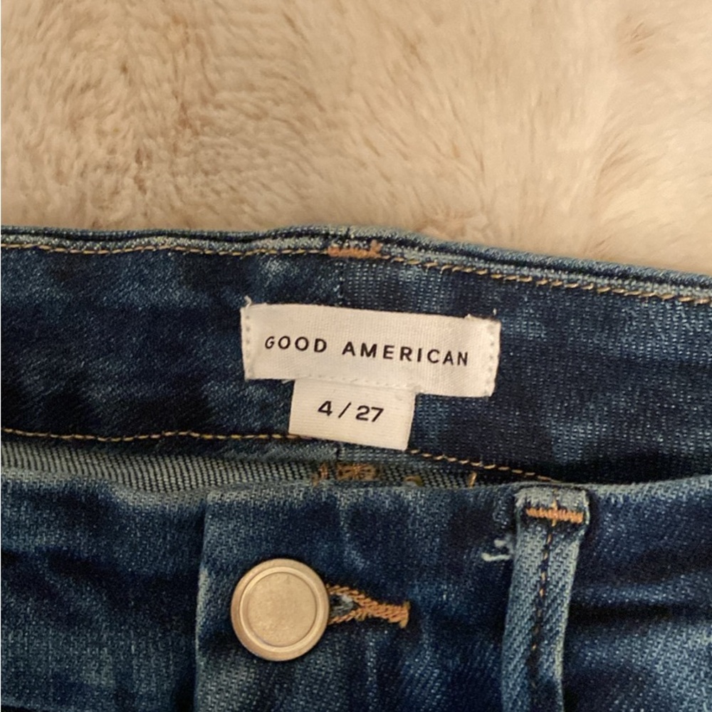 Good American Blue Straight Leg Jeans - Picture 2 of 6
